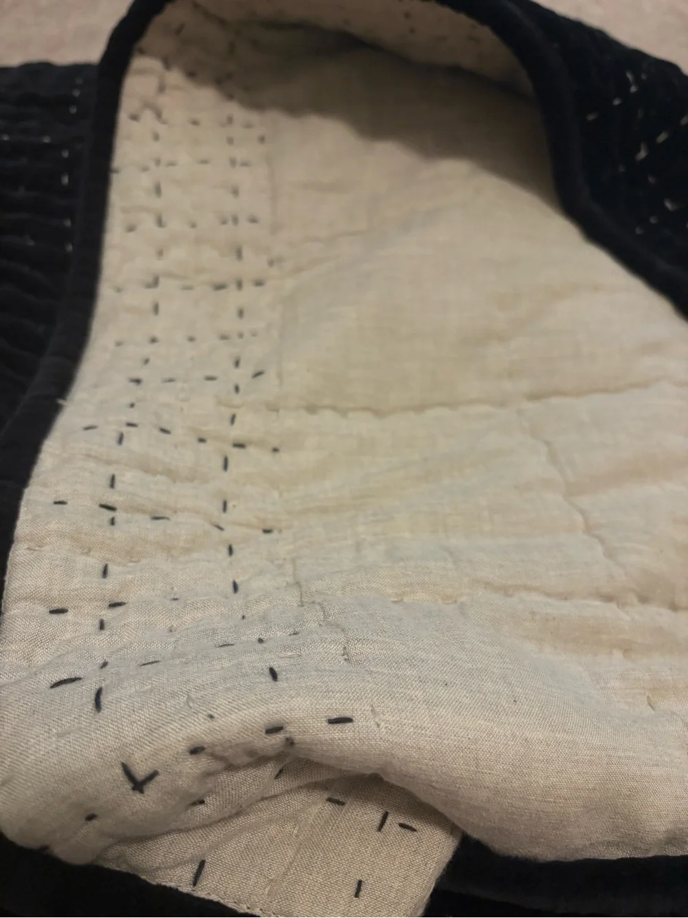 Pottery Barn Velvet Handcrafted Box Stitch Quilt - Black / Cream